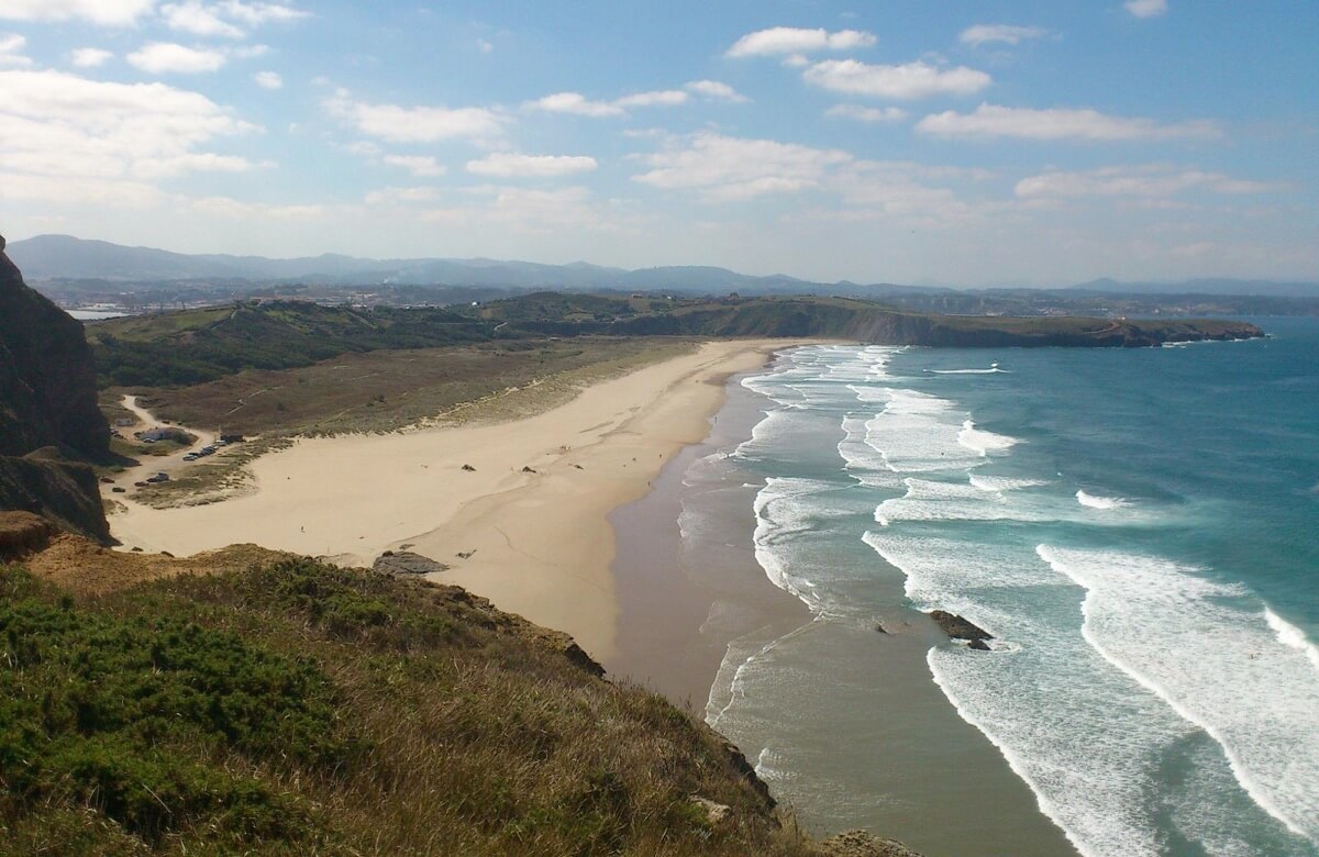 Playa Xagó, uno de los planes que hacer en Asturias