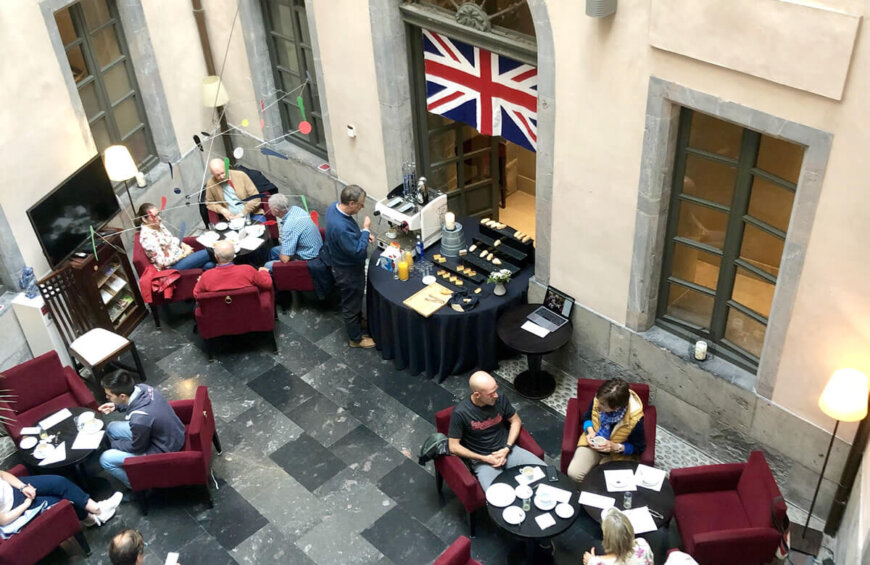 Viernes 14 Desayuno en inglés